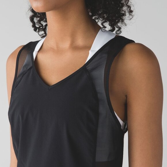 Lululemon Run With The Sun Tank Black 6 - Picture 2 of 16